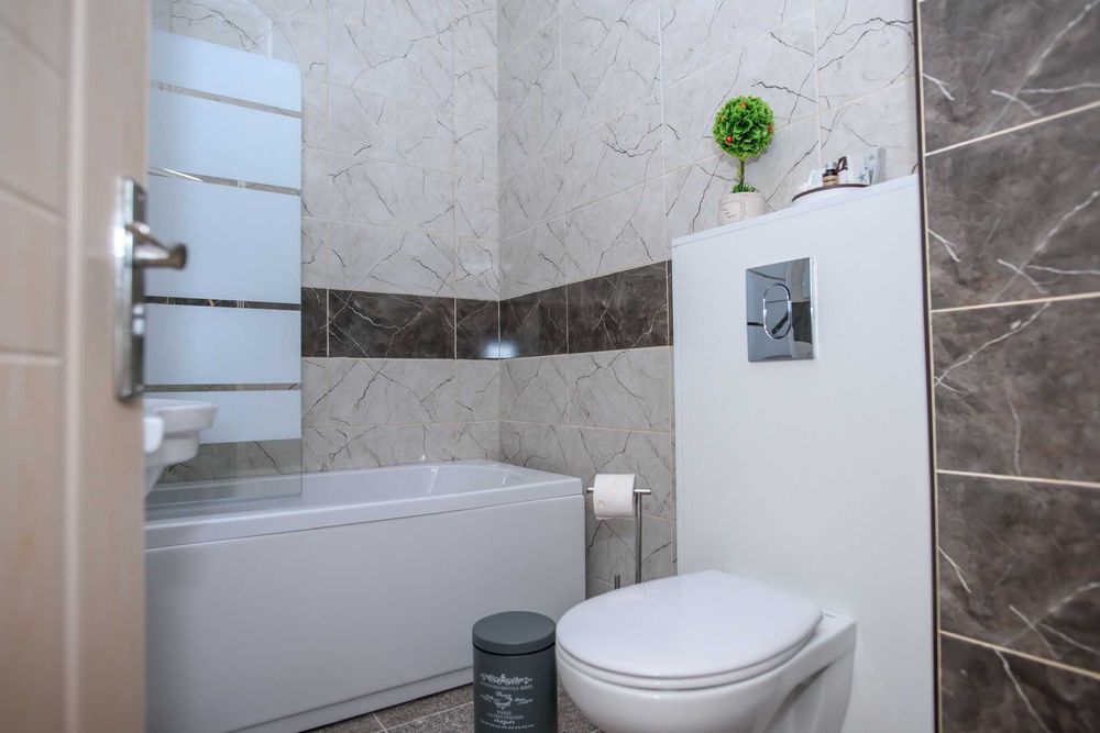 apartament Mamaia Central ..vedere la mare si lac