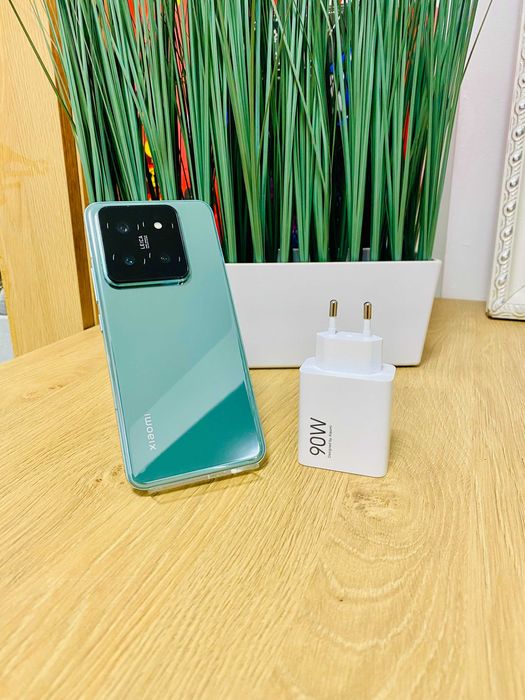 КАТО НОВ !!! Xiaomi 14 Pro, 16GB RAM, 512GB, Green, Лимитиран