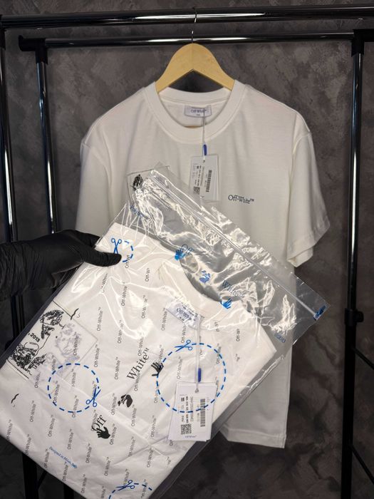 Tricou Off White