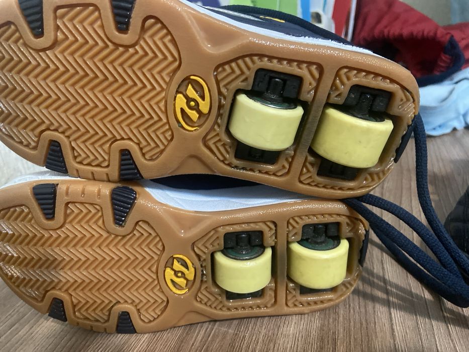 Продам бутцы детские