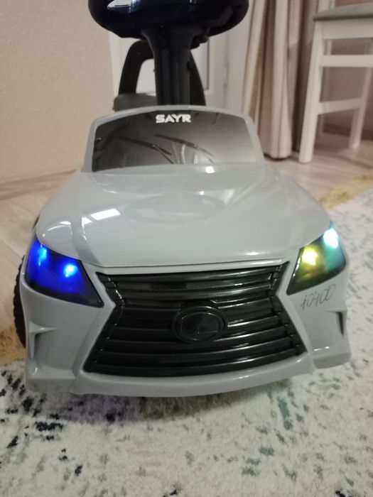 Продам машинки игрушки