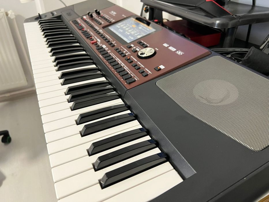 Korg Pa700 (Vând)