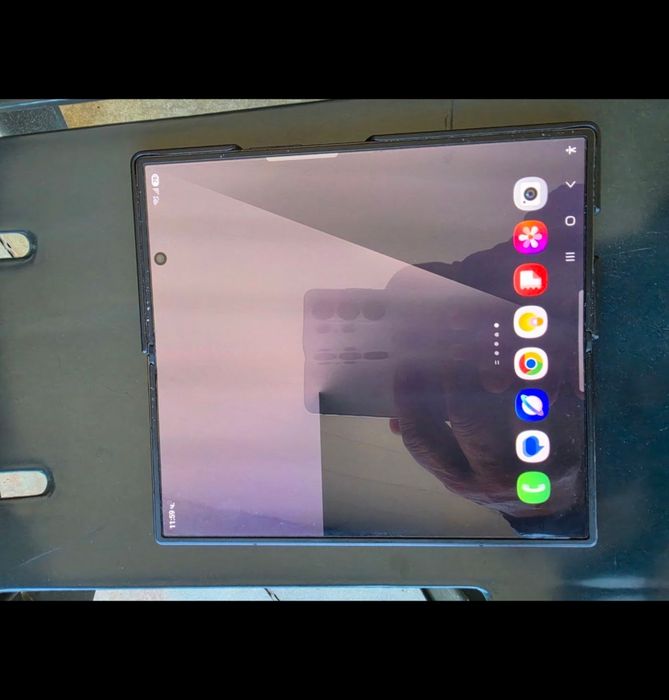 Samsung galaxy  fold 7