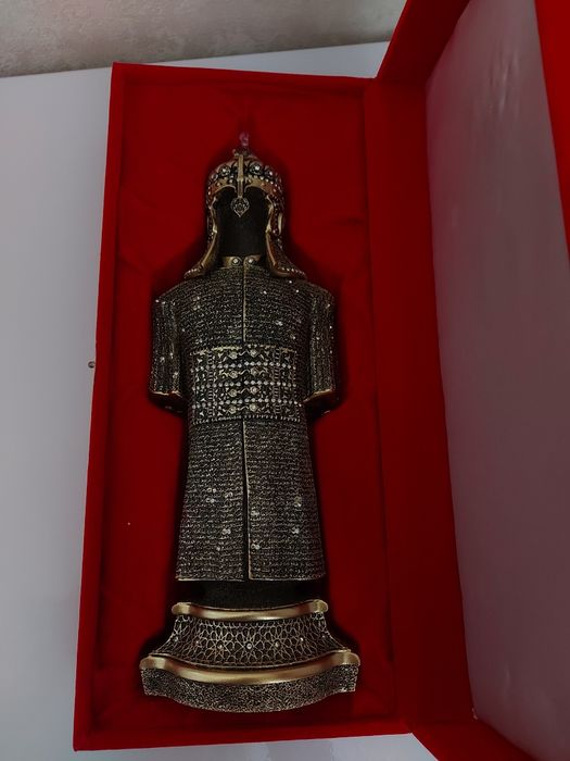 Продам сувенир Алтын Адам