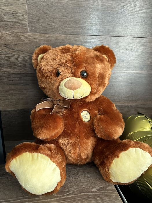Плюшен кафяв мечок