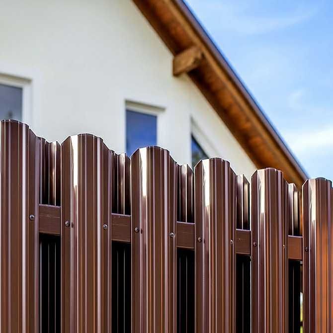 Штакетник металлический.