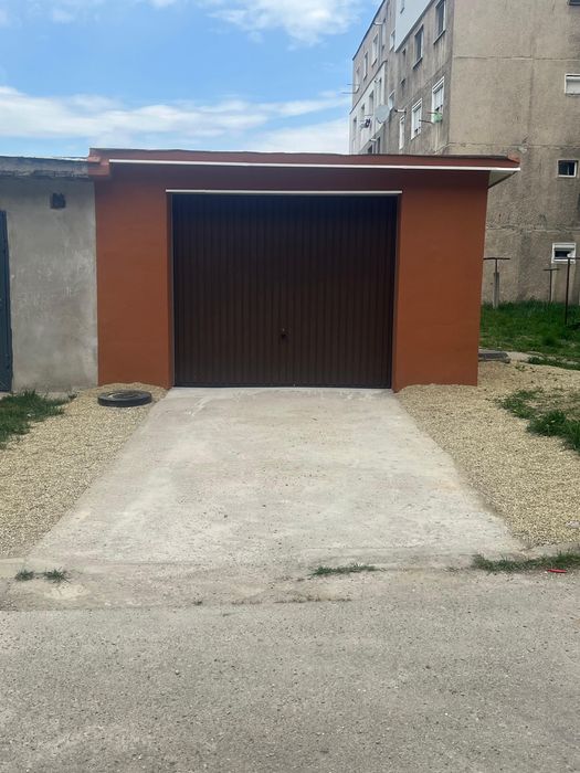 Garaj Spațios 29 mp cu CF – Utilități Proprii (Apă, Canal, Curent)