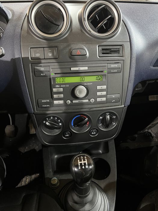 Piese ford fiesta 1.4 benzina