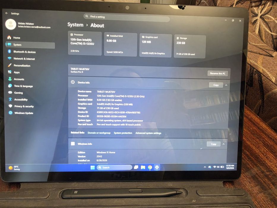 Microsoft Surface Pro 9