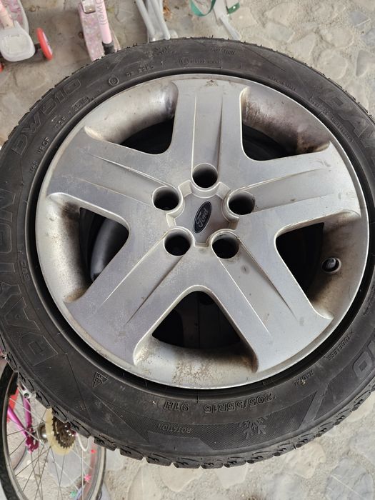 Vand anvelope cu jante Ford