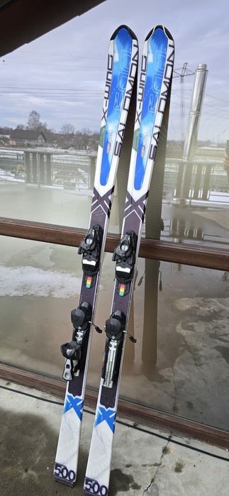 Skiuri Volki si Rossignol cu 1,7 m