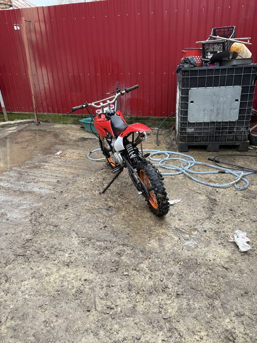 De vanzare cross 125 cm