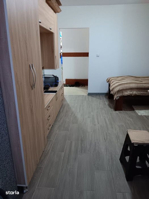 Garsonieră generoasa, complet finisată – Zona Sf. Vineri