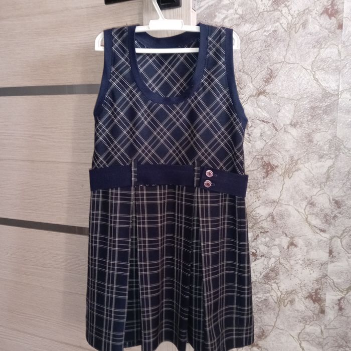 Жилет, брюки, 2 сарафана