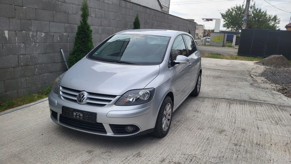 Volkswagen Golf 5 plus din 2007 2.0tdi euro 4 cu clima