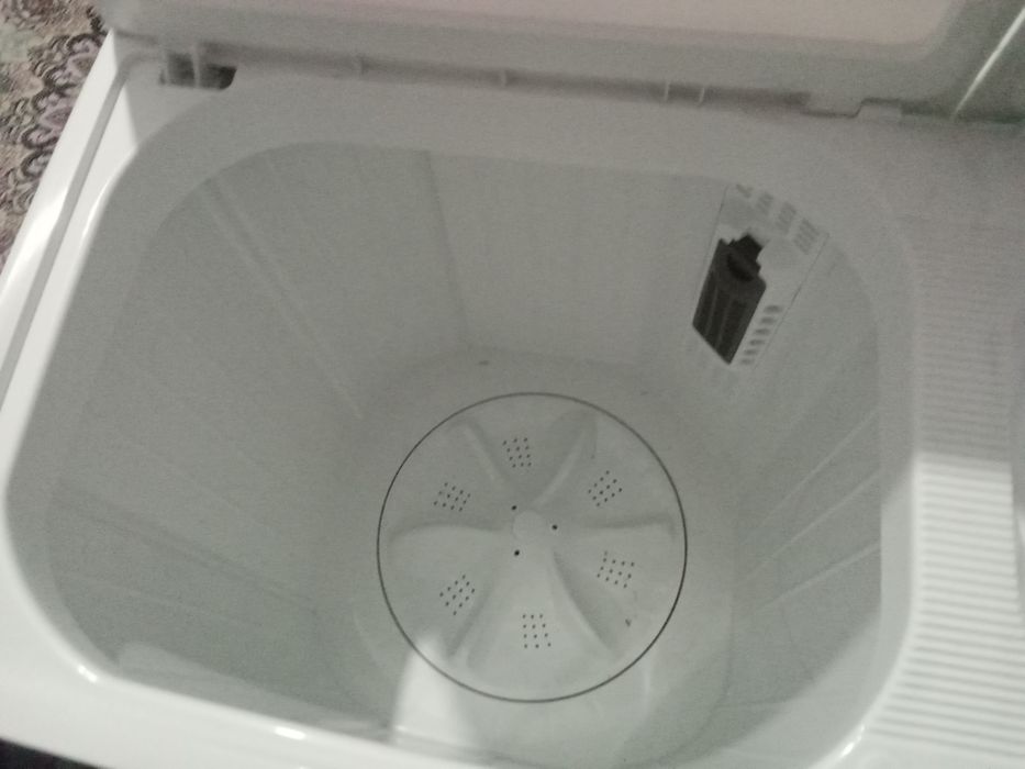 Kir yuvish mashinasi 10 kg yangi