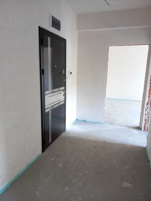 Продава се Тристаен апартамент в Хасково, Младежки хълм - 77 кв.м за 1091 €/кв.м - Снимка #13