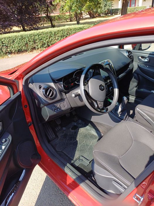 Vând Renault Clio 1.2 Benzină | 2016 |  54.000 km.