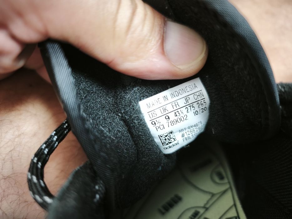 Маратонки обувки Adidas
