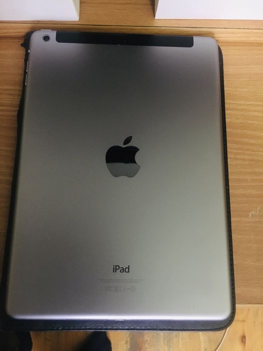 APPLE iPad Air (LLA Американская сборка)