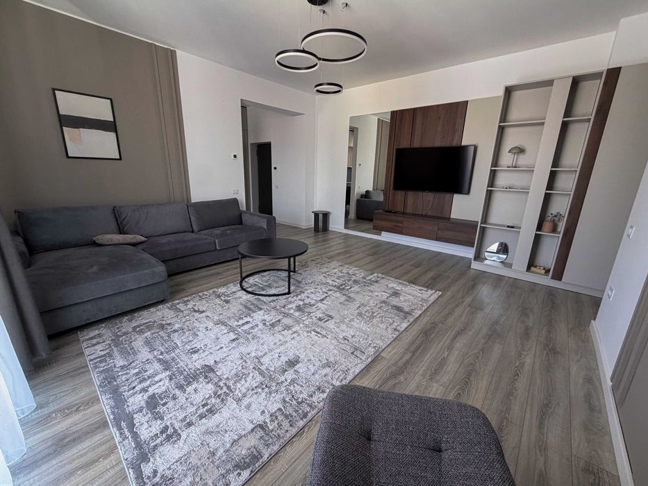 Inchiriez Apartament 2 camere