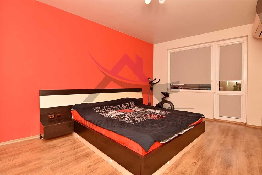 Продава се Двустаен апартамент в Варна, Цветен квартал - 88 кв.м за 2273 €/кв.м - Снимка #7