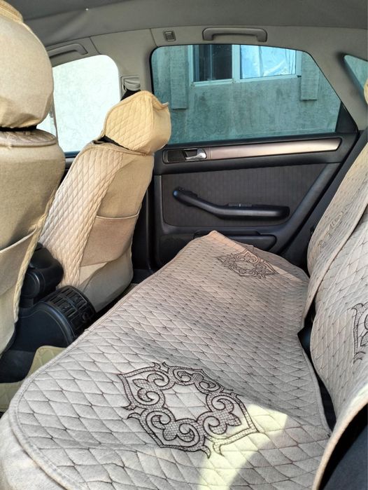 Продам машину А6