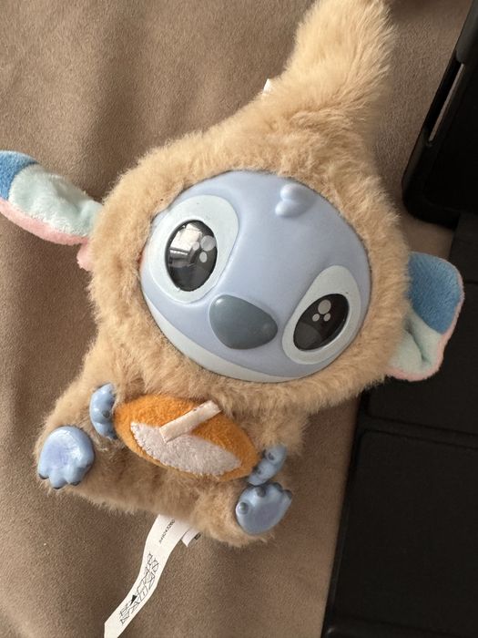 Игрушки детские , чехол на айпад