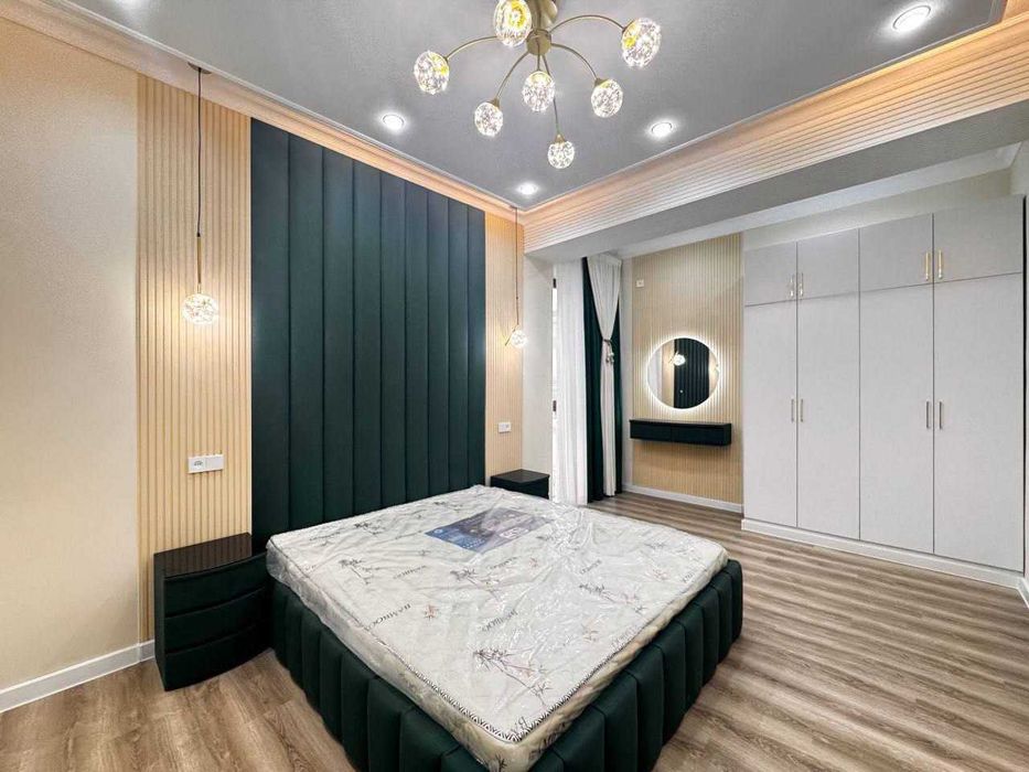 Люкс квартира сотилади