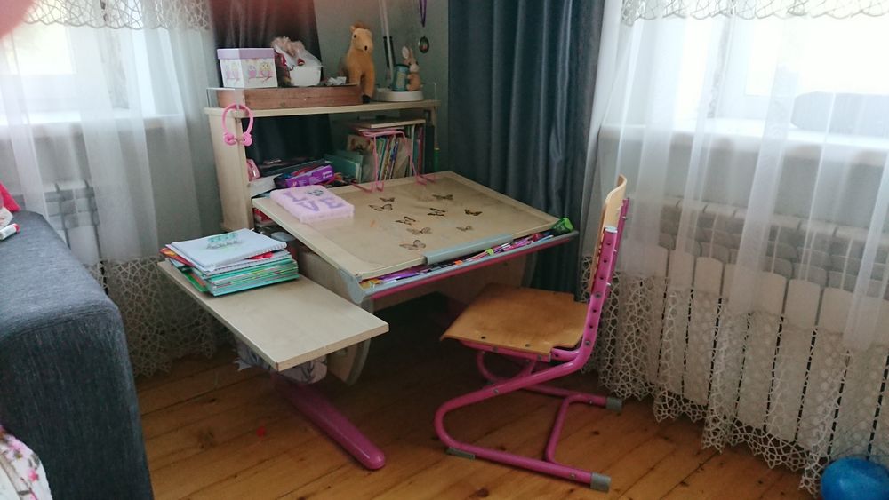 Ученическая стол парта  и стул