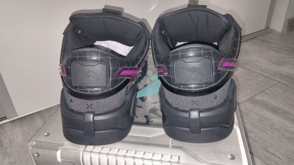 Nike Dunk RTFKT Genesis