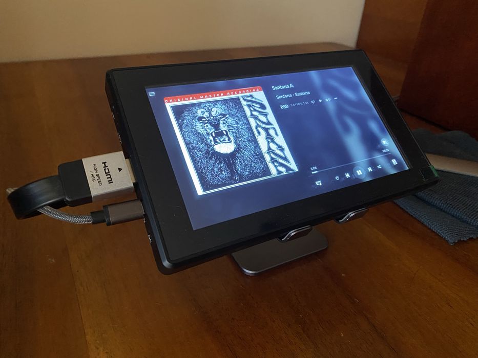 Display ecran 7 inch IPS senzor capacitiv 1024x600  streamer rpi5