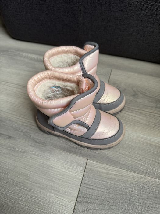 Зимние сапожки для девочки