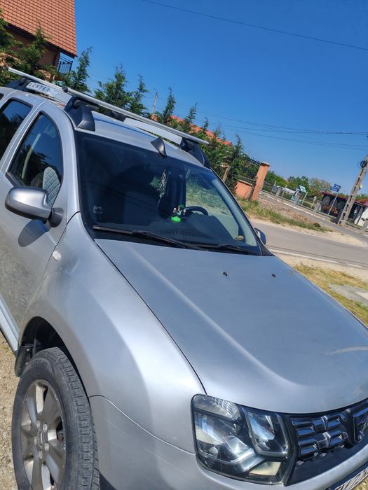 Duster 2015 4x2 gri metalizat