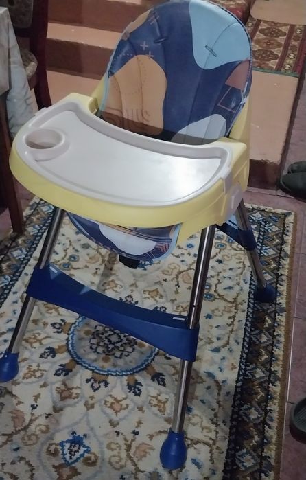 Стул для кормления