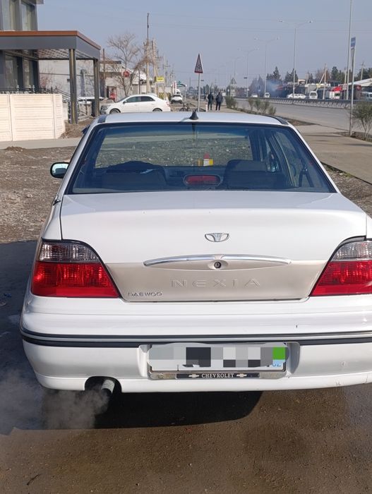 Продается Нексия 1 люксовый 2004 года в хорошем состоянии