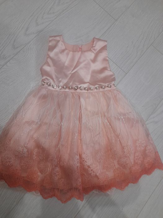 Детские платье .