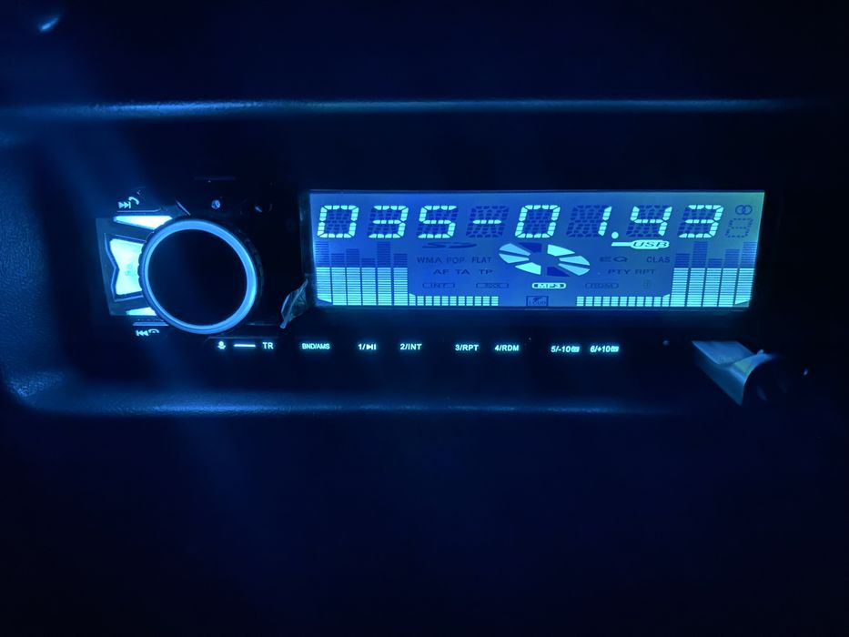 Продам мажок магнитофон магнитола