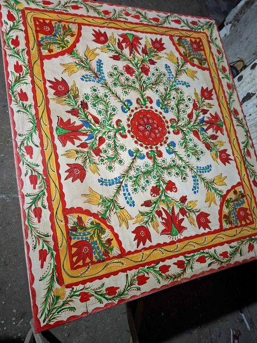 Masa si 4 scaun pictata manula