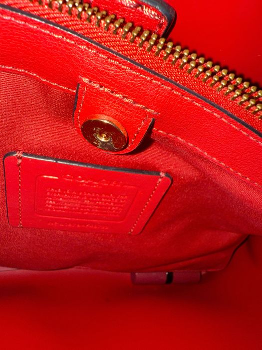 Оригинална чанта COACH