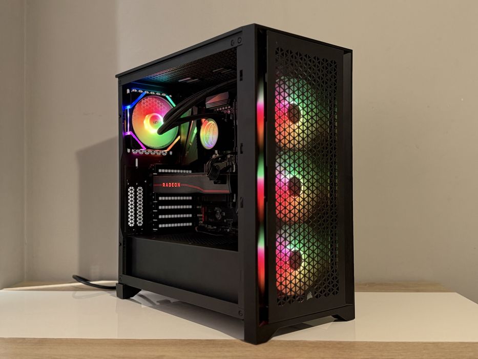 Геймърски компютър Ryzen 5 5600x, RX5700XT, 32GB, водно охлаждане