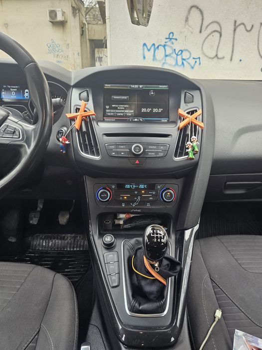 Ford focus 1.0L 2015