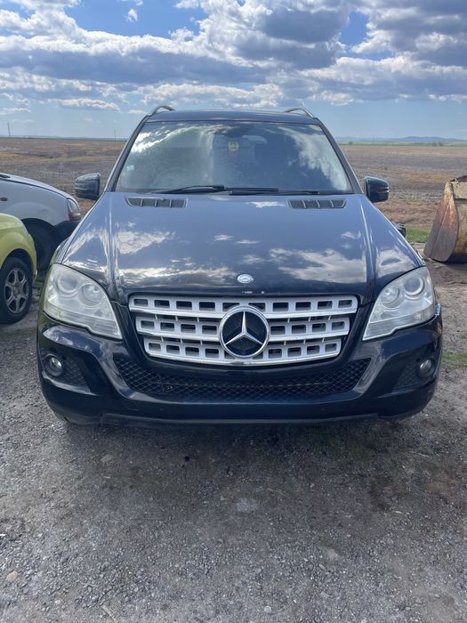 Mercedes-benz ml350 BLUEEF-CY A/МЛ350 2011г на части