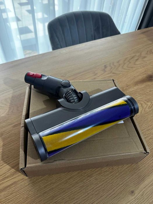 Perie moale pentru Dyson V7 V8 V10 V11 V15  - soft roller LED - Noua
