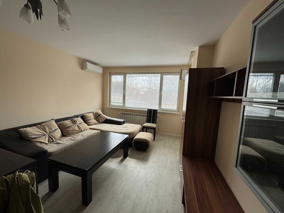 Дава се под наем Тристаен апартамент в София, Банишора - 130 кв.м за 700 € - Снимка #4