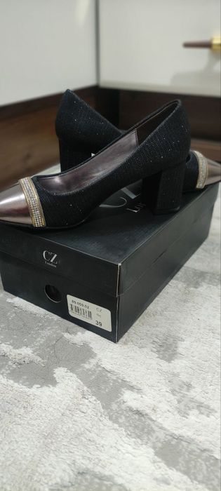 Optom jenski tuflilar made in turkey