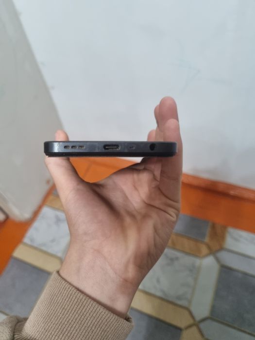 OPPO A57s 128гб торг есть