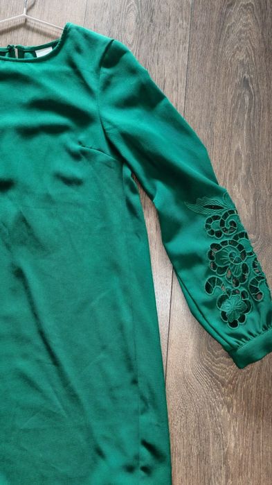 Дамска тъмно зелена рокля