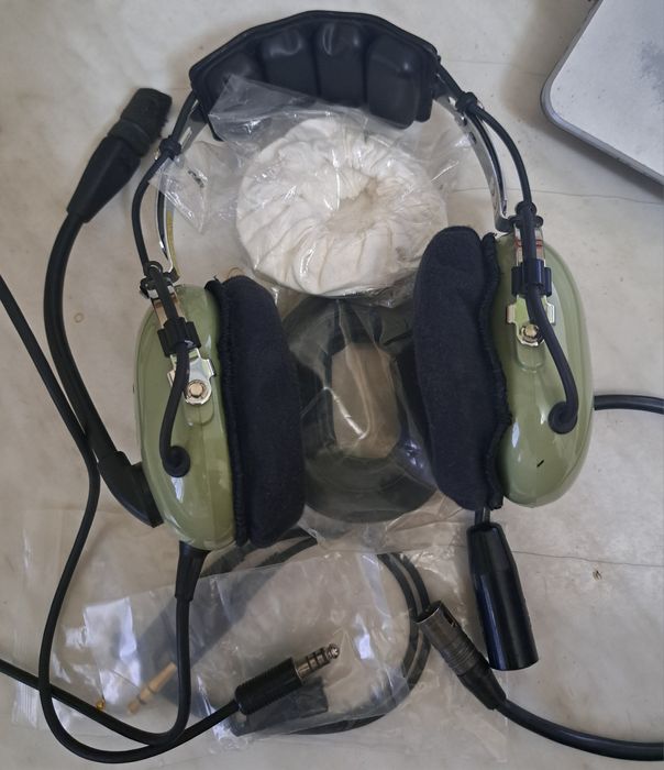 Авиационная гарнитура David Clark