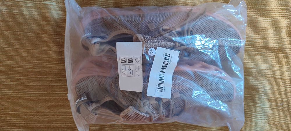 Чисто нови леки маратонки 45номер Дължина на ходилото 28,7